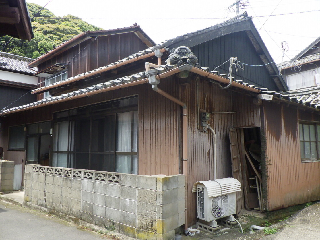 detached 佐賀県 東松浦郡玄海町 仮屋