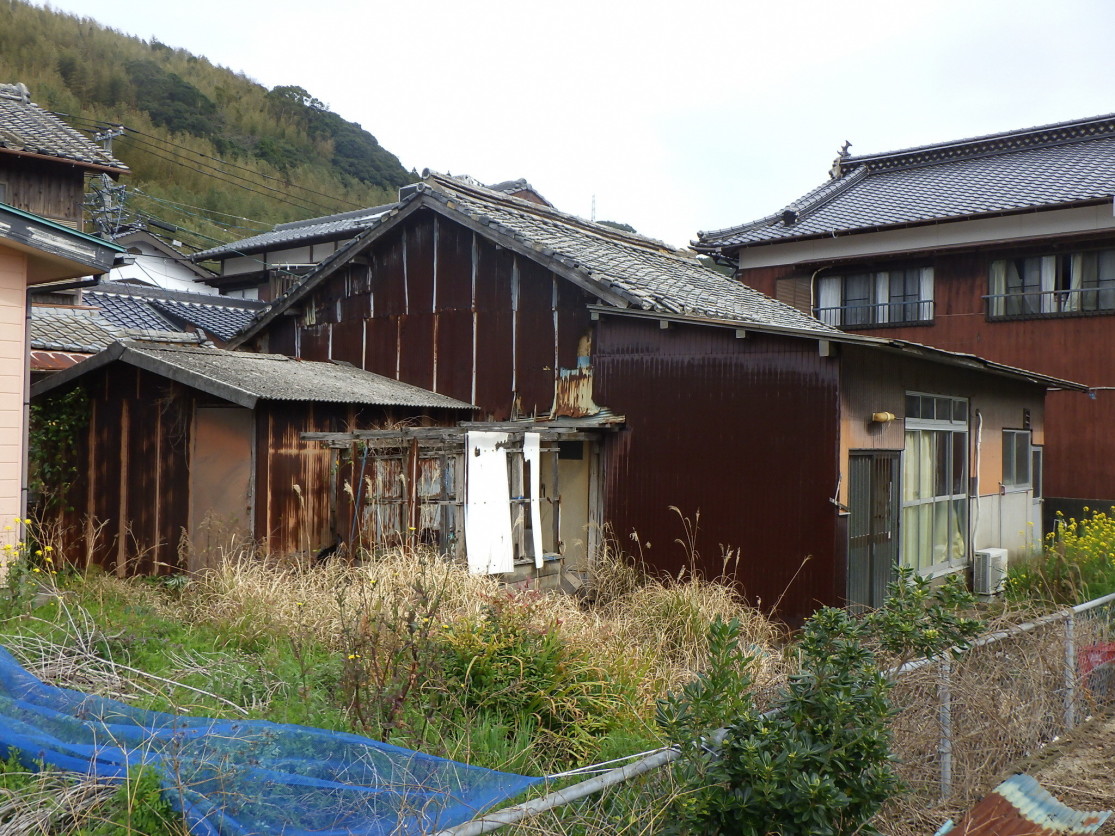 detached 佐賀県 東松浦郡玄海町 仮屋