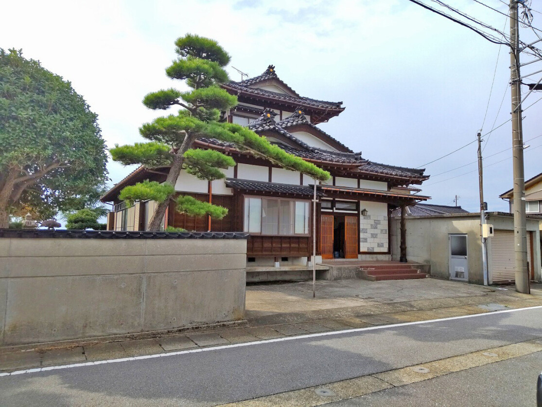 detached 富山県 下新川郡朝日町